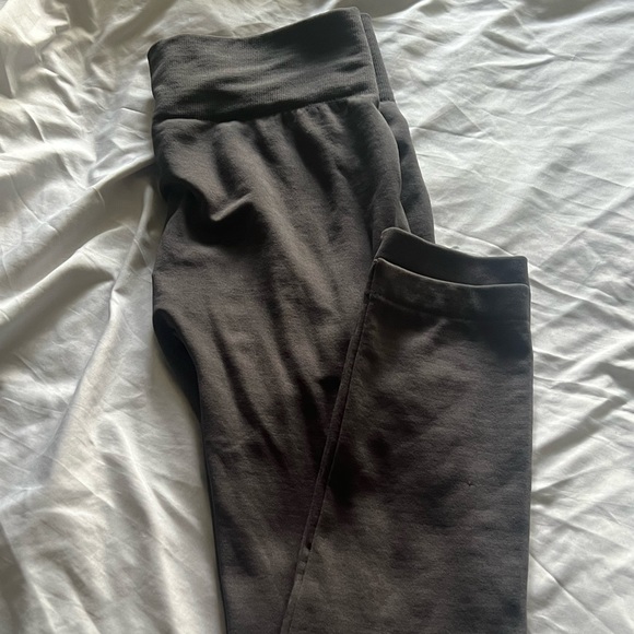 WOMEN PREMIUM FLEECE LINED LEGGINGS - Picture 4 of 5